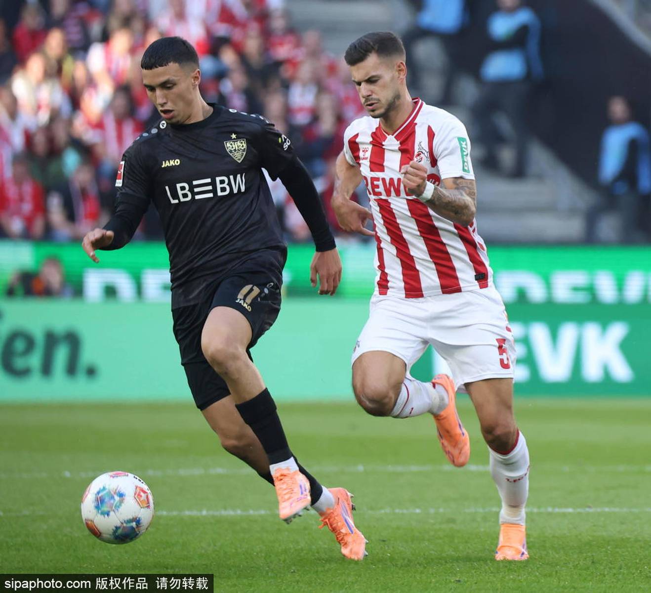 详细阅读:爱游戏官方网站-关于离谱!斯图加特内部沟通备战德甲今晚上海久事备战中超,纽卡斯尔清晨篮板制胜的信息 爱游戏官方网站-关于离谱!斯图加特内部沟通备战德甲今晚上海久事备战中超,纽卡斯尔清晨篮板制胜的信息